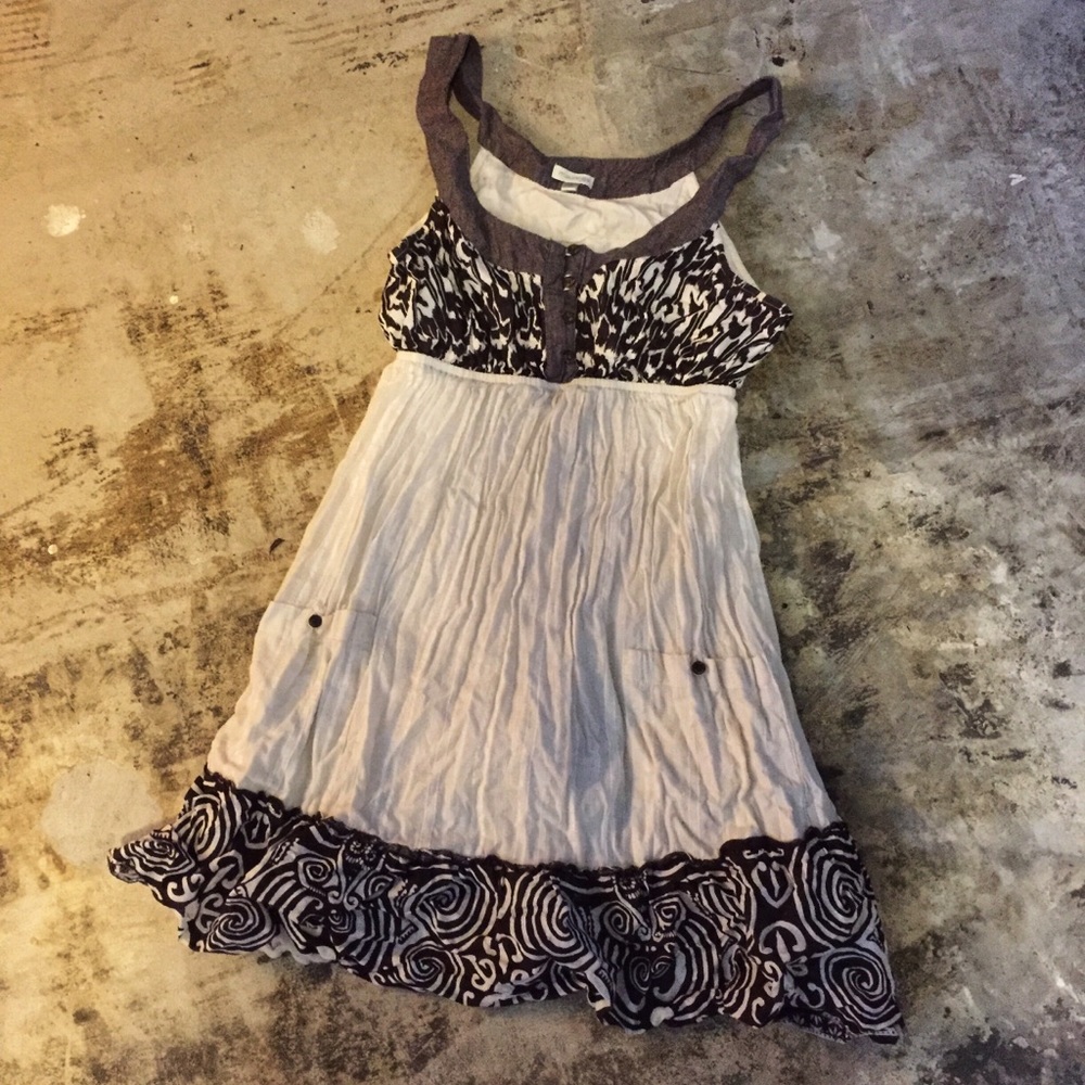 Cream Summer Dress With Pockets 2/$30!